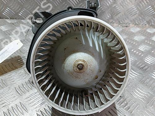 Used Heater blower motor Heater blower motor FIAT PUNTO (199_) 1.2 (199AXZ1A, 199BXZ1A) (69 hp) 21506082 21506082