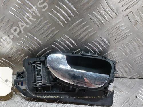 Used Rear left interior door handle Rear left interior door handle PEUGEOT 307 (3A/C) 1.6 HDi 110 (109 hp) 21512302 21512302