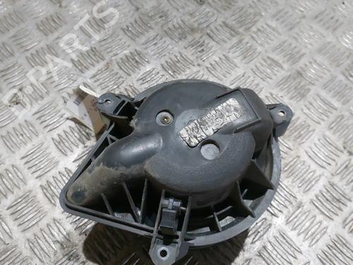 Heater blower motor RENAULT TRAFIC II Van (FL) 1.9 dCi 100 (FL0C) | BP21505048M62 