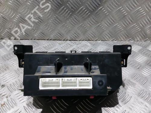 AC-Styringsenhed/Manøvreenhed TOYOTA RAV 4 II (_A2_) 2.0 D 4WD (CLA20_, CLA21_, CLA20R, CLA21R) 5551942111