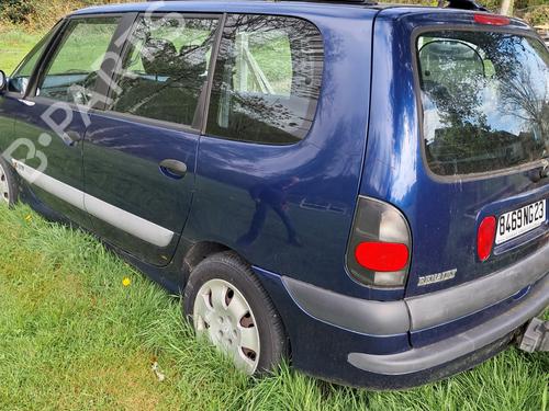 Left headlight RENAULT ESPACE III (JE0_) 2.2 dCi (JE0K) | BP28797772C28 