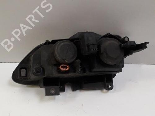 Used Right headlight Right headlight RENAULT ESPACE III (JE0_) 2.2 dCi (JE0K) (130 hp) 28797773 28797773