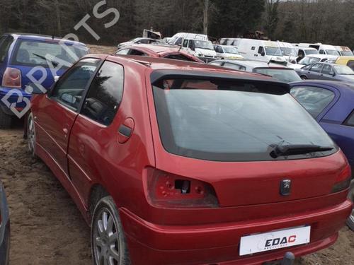 Brugte PEUGEOT 306 Hatchback (7A, 7C, N3, N5) 2.0 HDI 90 (90 hp) 4341729