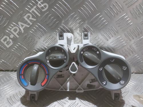 Used Climate control FIAT PANDA (169_) 1.3 D Multijet 4x4 (169.AXC2A) (70 hp) 22297654