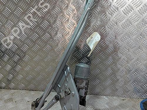 Used Front wiper motor DACIA SANDERO 1.4 MPI LPG (72 hp) 21510503