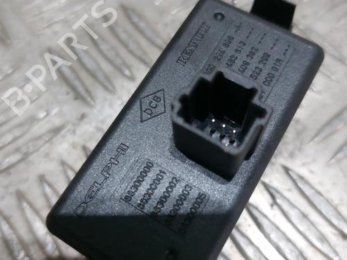 Used Warning switch Warning switch RENAULT SCÉNIC III (JZ0/1_) 1.9 dCi (JZ0J, JZ1J, JZ1K, JZ1S) (131 hp) 21510374 21510374