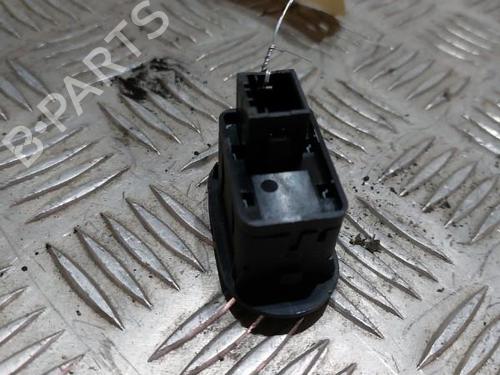 Used Right front window switch Right front window switch CITROËN C2 (JM_) 1.4 (73 hp) 21508128 21508128