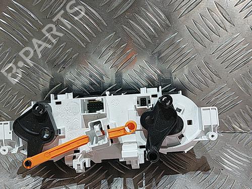 Climate control PEUGEOT 208 I (CA_, CC_) 1.2 VTI 82 | BP21504368I5