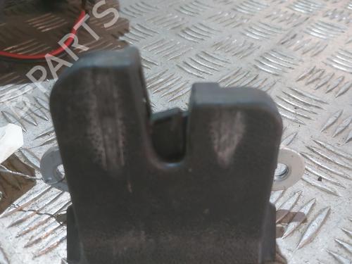 Used Tailgate lock VW POLO V (6R1, 6C1) 1.4 TDI (90 hp) 23811737