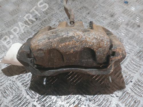 Used Right front brake caliper NISSAN NP300 PICKUP (D22) 2.5 dCi 4x4 (133 hp) 21670587