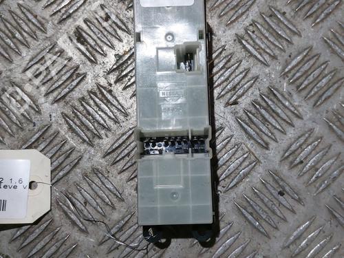 Used Left front window switch Left front window switch NISSAN QASHQAI I (J10, NJ10) 1.6 dCi (130 hp) 21596032 21596032