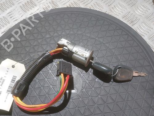 Used Ignition barrel RENAULT MEGANE I (BA0/1_) 1.4 e (BA0E, BA0V) (75 hp) 26890505