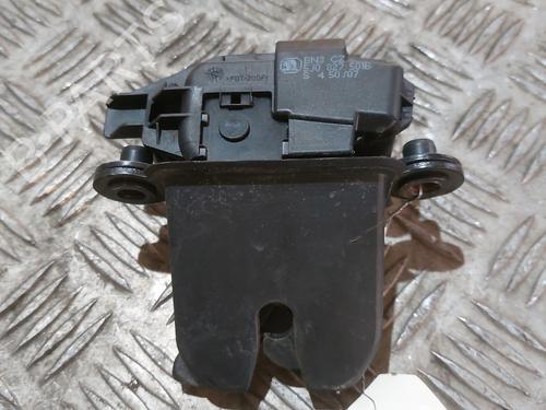 Used Tailgate lock SKODA FABIA II (542) 1.4 TDI (80 hp) 21513574