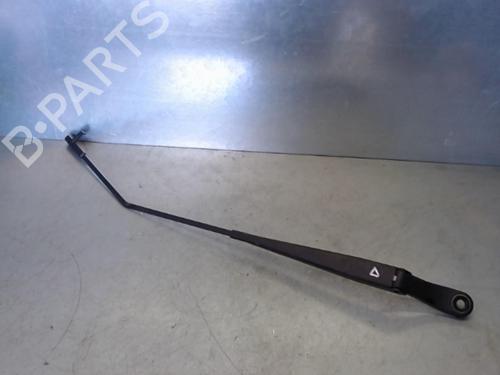 Braccio tergicristallo anteriore PEUGEOT 207 (WA_, WC_) 1.6 HDi (92 hp) 30813144