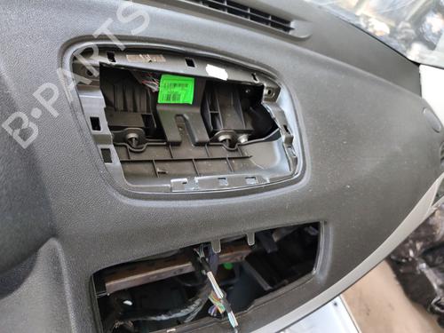 Dashboard RENAULT MEGANE III Coupe (DZ0/1_) 1.9 dCi (DZ0N, DZ0J, DZ1J, DZ1K) | BP25894540C46 - Image 9