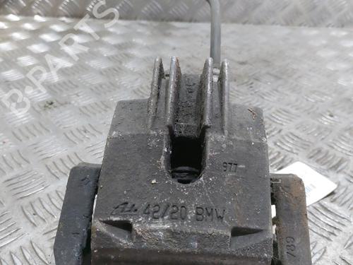Used Left rear brake caliper BMW 5 (E60) 525 d (163 hp) 21513784