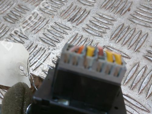 Used Steering column stalk Steering column stalk CITROËN JUMPY I Van (BS_, BT_, BY_, BZ_) 1.9 D 70 (69 hp) 22990621 22990621