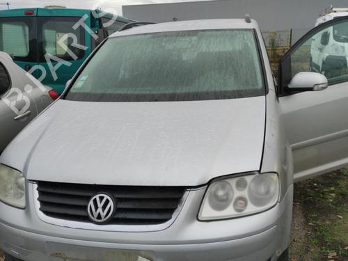 Front right quarter glass VW TOURAN (1T1, 1T2) 2.0 TDI | BP21515589C112 