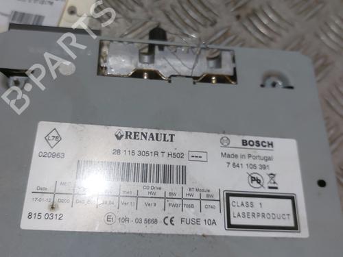 Used Radio Radio RENAULT MEGANE III Grandtour (KZ0/1) 1.5 dCi (KZ1M, KZ1W, KZ0R) (106 hp) 21826724 21826724