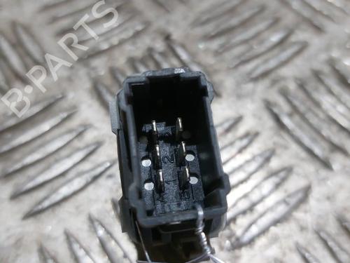 Used Right front window switch Right front window switch RENAULT CLIO III (BR0/1, CR0/1) 1.5 dCi (C/BR0G, C/BR1G) (68 hp) 21505110 21505110