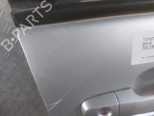 right-front-door-toyota-rav-4-ii-_a2_-2000-2001-2002-2003-2004-2005-27568548 main image