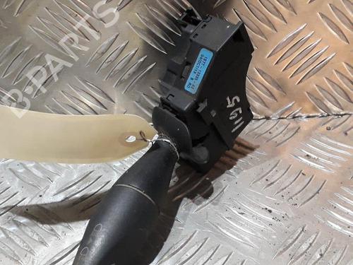 Used Headlight switch FORD FIESTA V (JH_, JD_) 1.4 TDCi (68 hp) 21515088