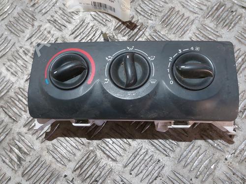 Used Climate control Climate control RENAULT CLIO II (BB_, CB_) 1.5 dCi (B/C2J) (68 hp) 21513677 21513677