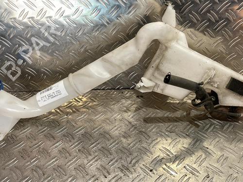 Windscreen washer tank VW POLO (9N_, 9A_) 1.4 TDI | BP21515924C113 