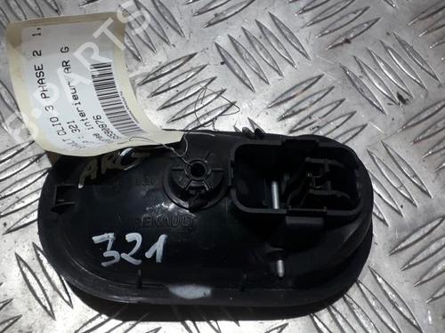 Venstre bak invendig håndtak RENAULT CLIO III (BR0/1, CR0/1) 1.5 dCi (BR17, CR17) (86 hp) 21515073