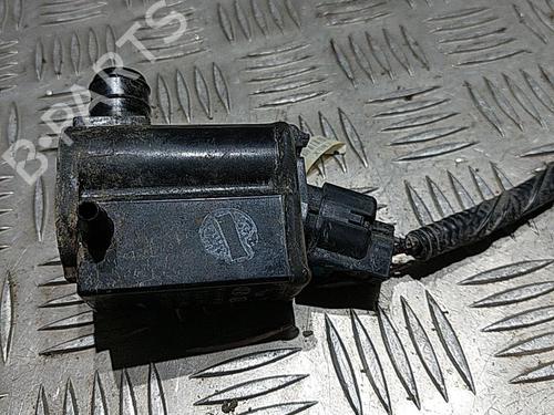 Used Washer pump Washer pump HYUNDAI i20 I (PB, PBT) 1.1 CRDi (75 hp) 21508744 21508744