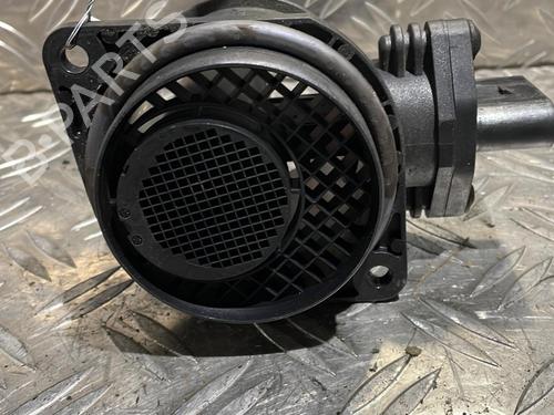 Used Mass air flow sensor VW POLO (9N_, 9A_) 1.4 TDI (80 hp) 21515925