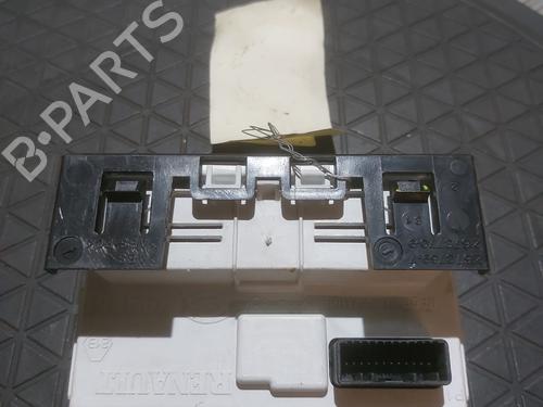 Monitor / Wyświetlacz RENAULT CLIO II (BB_, CB_) 1.2 16V (BB05, BB0W, BB11, BB27, BB2T, BB2U, BB2V, CB05,... | BP27279058C48