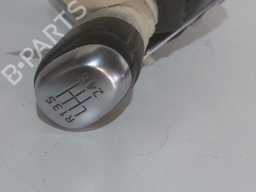 Used Shift knob Shift knob RENAULT CAPTUR I (J5_, H5_) 1.5 dCi 110 (110 hp) 33894647 33894647