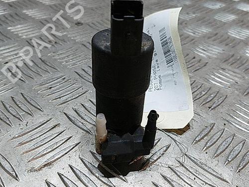 Used Washer pump Washer pump PEUGEOT 207 (WA_, WC_) 1.6 HDi (109 hp) 21508898 21508898