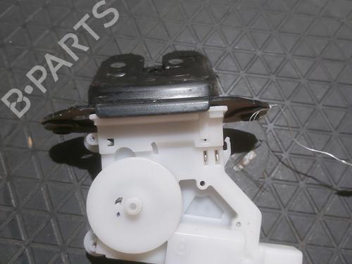 Used Tailgate lock RENAULT KADJAR (HA_, HL_) 1.2 TCe 130 (HLMR) (130 hp) 23811147