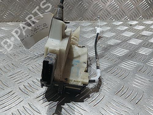 Used Front left lock PEUGEOT 208 I (CA_, CC_) 1.6 HDi (92 hp) 21509052