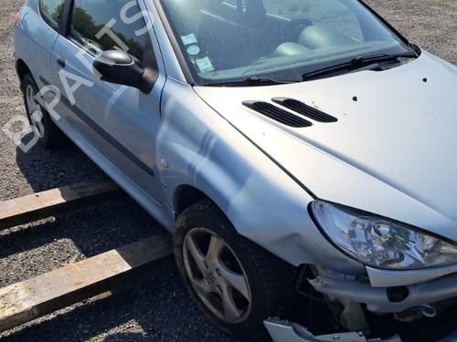 Fuse box PEUGEOT 206 Hatchback (2A/C) 2.0 HDI 90 | BP26522498E1 
