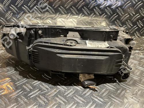 Right headlight CITROËN XANTIA (X1_, X2_) 1.9 Turbo D | BP21507569C29 