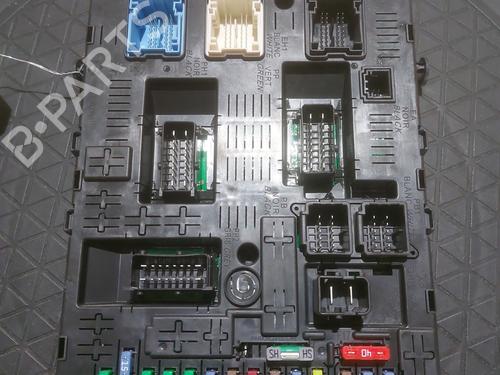 Used Fuse box PEUGEOT 3008 I MPV (0U_) 1.6 HDi (114 hp) 24469195