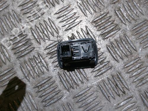 Used Right rear window switch Right rear window switch CITROËN C3 II (SC_) 1.6 BlueHDi 100 (99 hp) 21596078 21596078