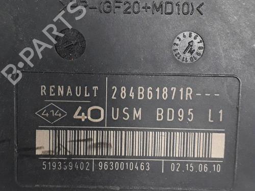 fuse-box-renault-megane-iii-hatchback-bz01_-b3_-2008-27733768 main image