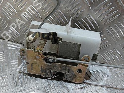 Used Rear left lock Rear left lock RENAULT CLIO II (BB_, CB_) 1.2 (BB0A, BB0F, BB10, BB1K, BB28, BB2D, BB2H, CB0A,... (58 hp) 21506008 21506008