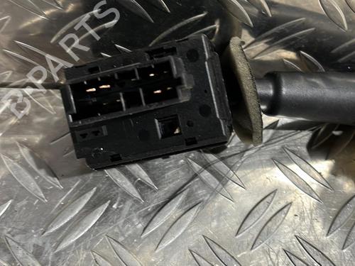 Used Steering column stalk Steering column stalk PEUGEOT 306 Hatchback (7A, 7C, N3, N5) 1.9 D (68 hp) 21507434 21507434