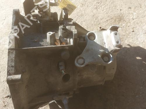 Used Gearbox PEUGEOT 308 II (LB_, LP_, LW_, LH_, L3_) 1.6 HDi (92 hp) 26022005
