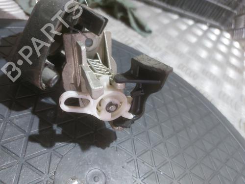 Used Tailgate handle Tailgate handle TOYOTA YARIS (_P9_) 1.4 D-4D (NLP90_, NLP90R) (90 hp) 26578763 26578763