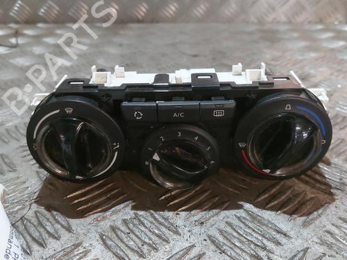 climate-control-peugeot-208-i-ca_-cc_-14-hdi-2012-2013-2014-2015-2016-2017-2018-2019-2020-21671289 main image