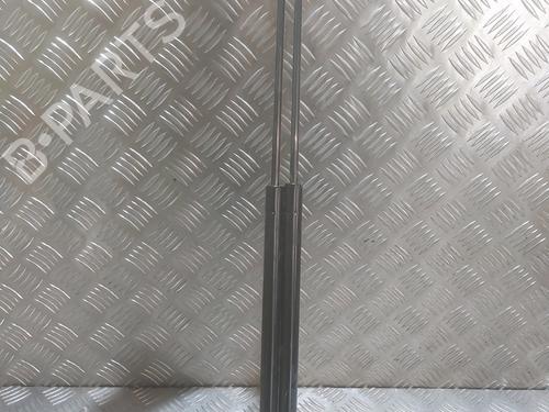 Used Tailgate lift support Tailgate lift support PEUGEOT 306 Break (7E, N3, N5) 2.0 HDI 90 (90 hp) 25746204 25746204