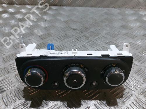 Used Climate control RENAULT CLIO IV (BH_) 1.5 dCi 90 (90 hp) 21513397