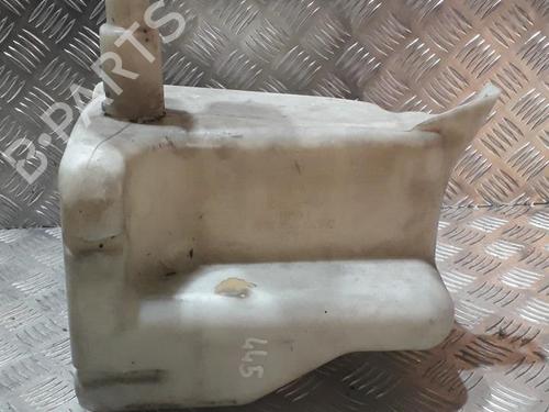 Used Windscreen washer tank Windscreen washer tank VW TRANSPORTER T4 Van (70A, 70H, 7DA, 7DH) 1.9 TD (68 hp) 21511315 21511315