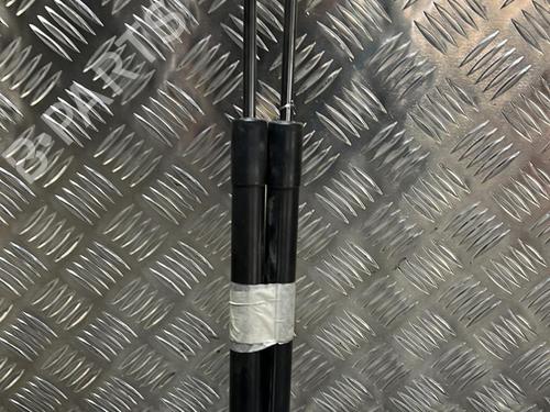Used Tailgate lift support RENAULT CLIO IV (BH_) 1.5 dCi 90 (90 hp) 21515344